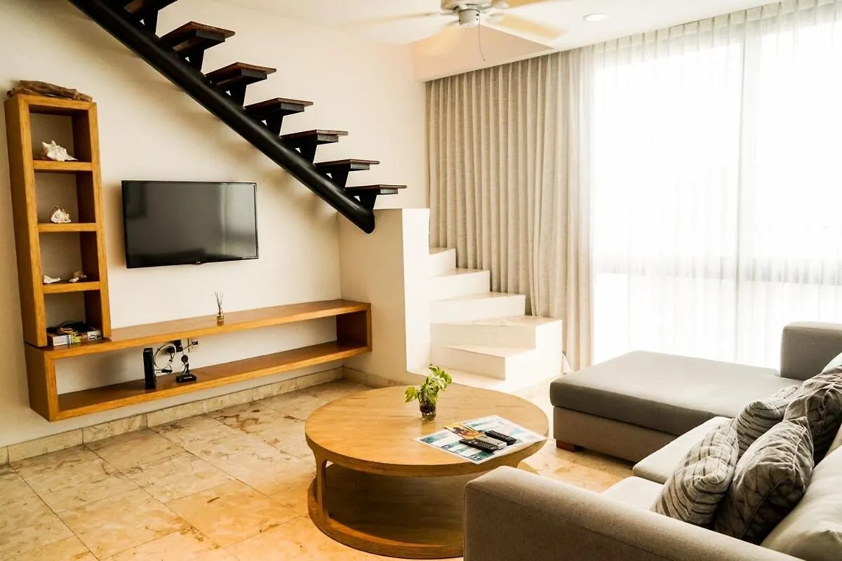 Penthouse Well Located And Wifi 50Mb - Downtown Area Apartment Playa del Carmen