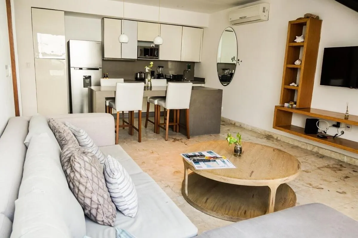 Penthouse Well Located And Wifi 50Mb - Downtown Area Apartment Playa del Carmen