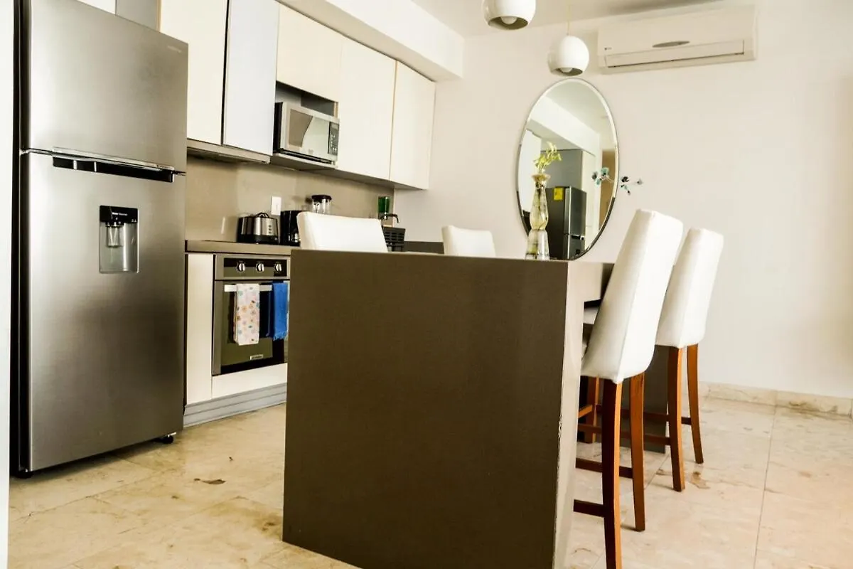 Penthouse Well Located And Wifi 50Mb - Downtown Area Apartment Playa del Carmen