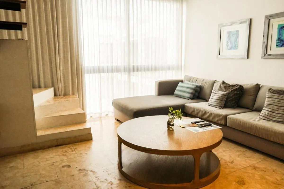 Penthouse Well Located And Wifi 50Mb - Downtown Area Apartment Playa del Carmen
